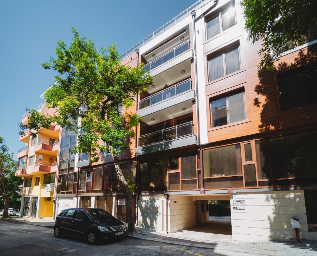 Andreya'S Sea Apartment-Beach, Sea Garden ,Old Town, Free Parking, Free Evcharging Station Varna Exterior photo