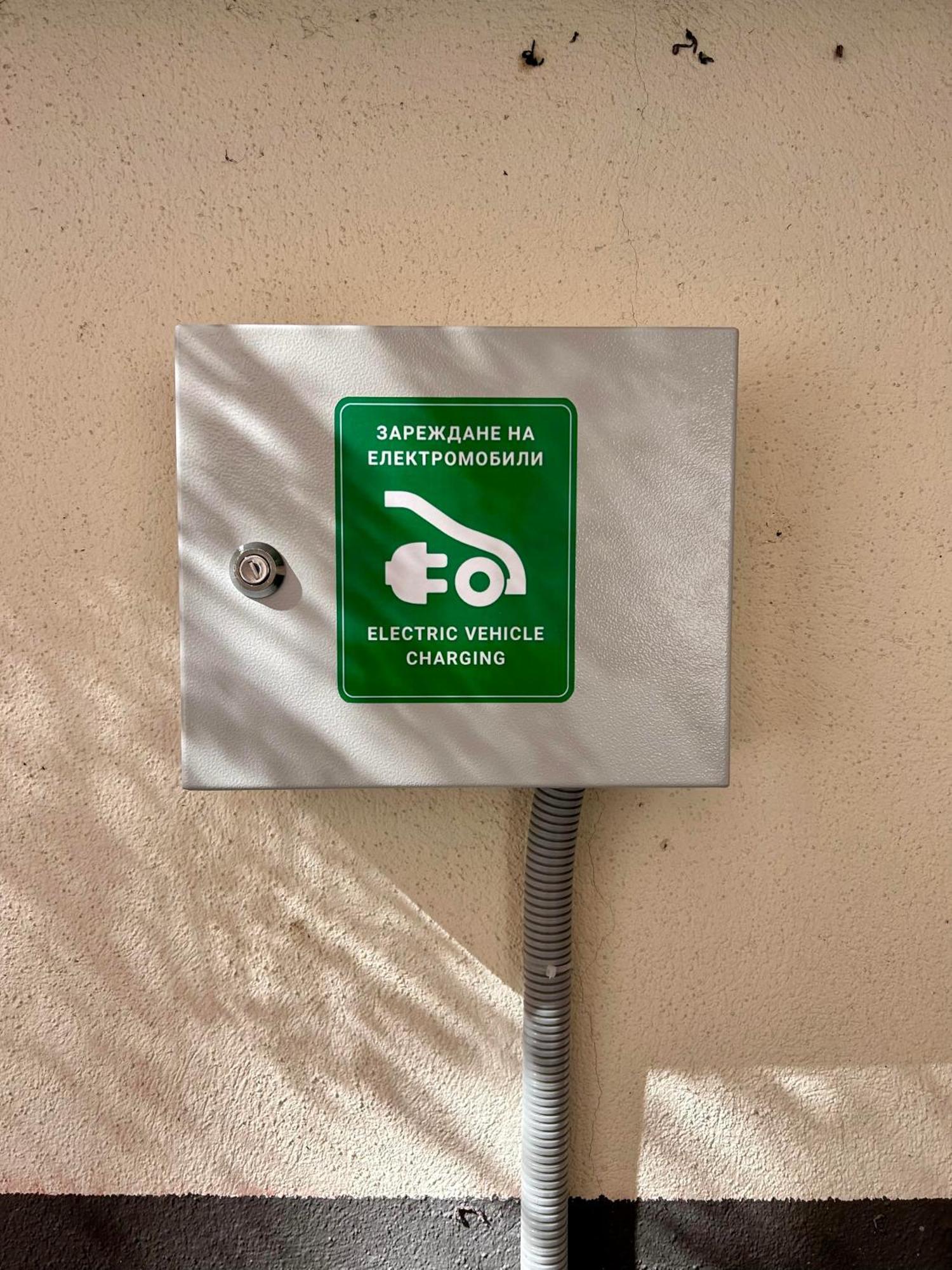 Andreya'S Sea Apartment-Beach, Sea Garden ,Old Town, Free Parking, Free Evcharging Station Varna Exterior photo